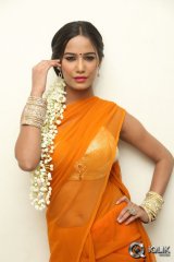 Poonam Pandey Malini and Co Press Meet